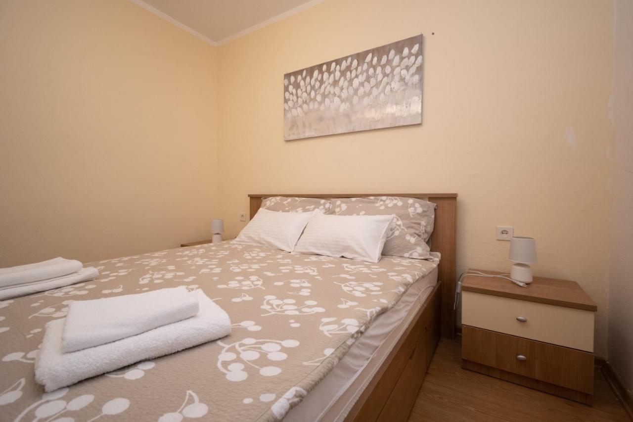 Apartment Povljana 6298B Eksteriør bilde